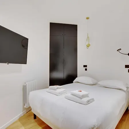 Appartamento Authentic - 2br - 6p - Moulin Rouge